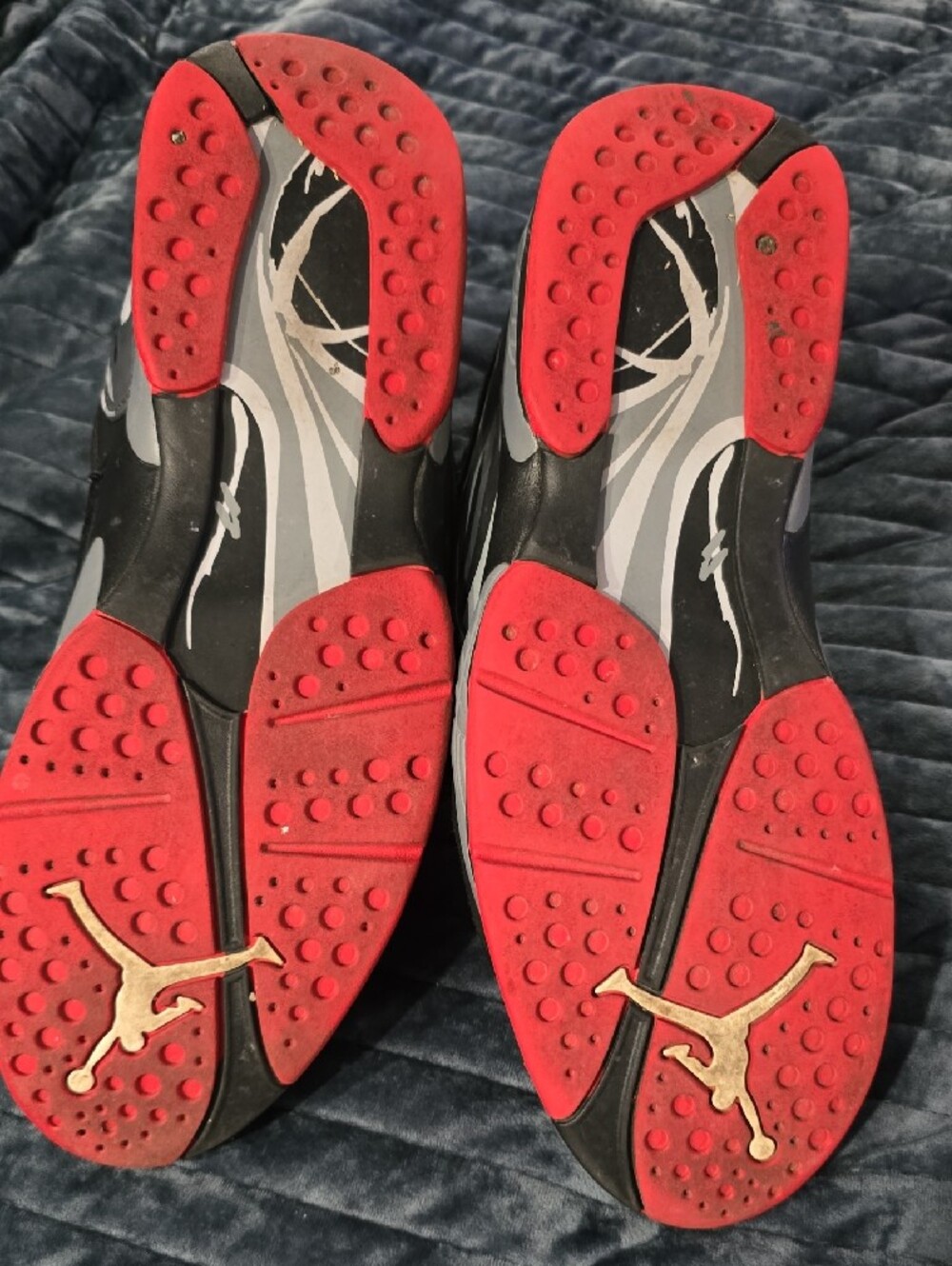 Nike Black and Red Jordan 8 High-Top Sneakers - Picture 4 of 9